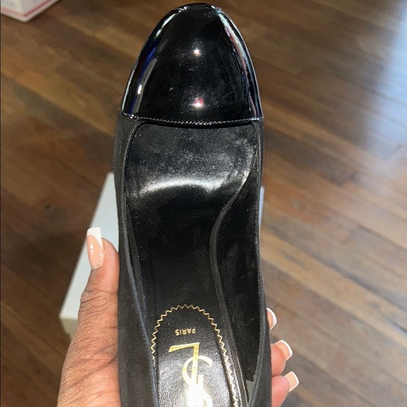 Saint Laurent Black Women\'s Heels
